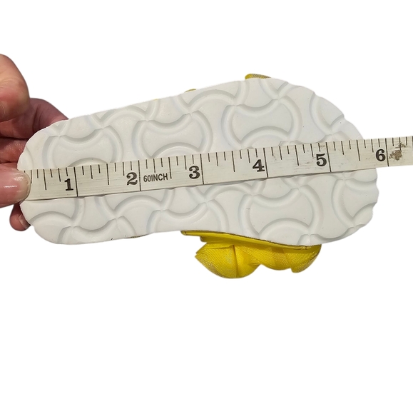 Capelli New York Yellow Floral Sandals Toddler Size 6 EUC - Picture 4 of 4